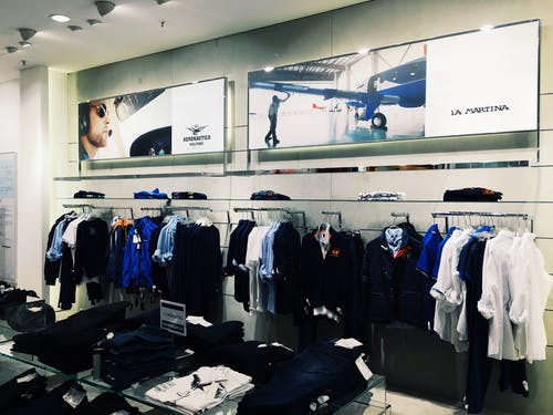 How Can Graphic Installations Change the Way Your Customers Shop?